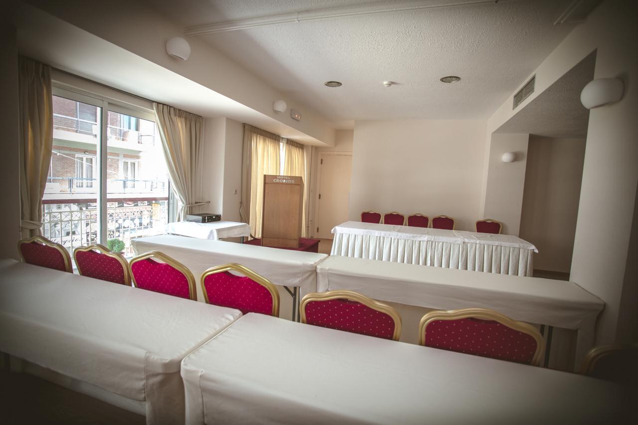 Hotel Cronos Arta Bagian luar foto