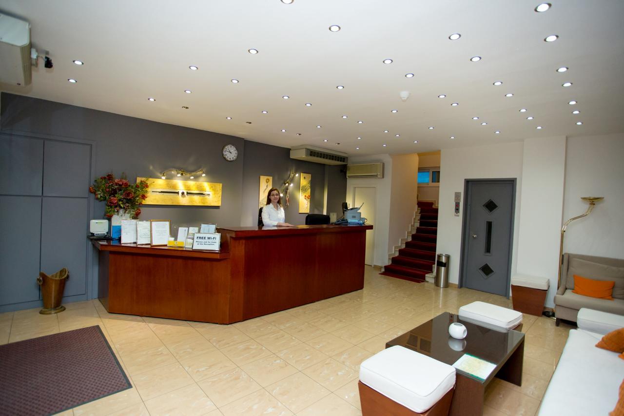 Hotel Cronos Arta Bagian luar foto